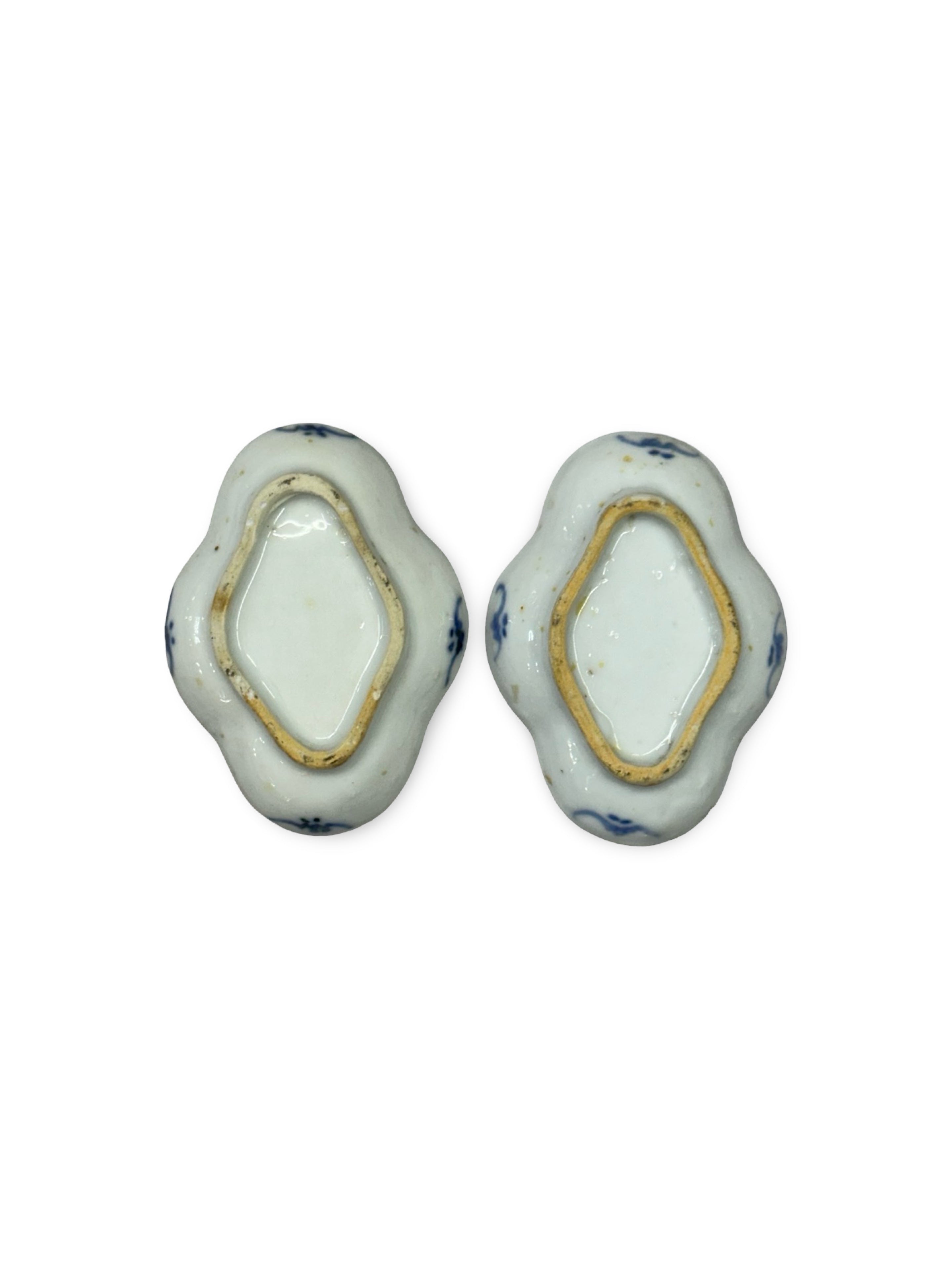 Antique Blue and White Porcelain Soy Sauce Plate - Floral & Geometric Pattern