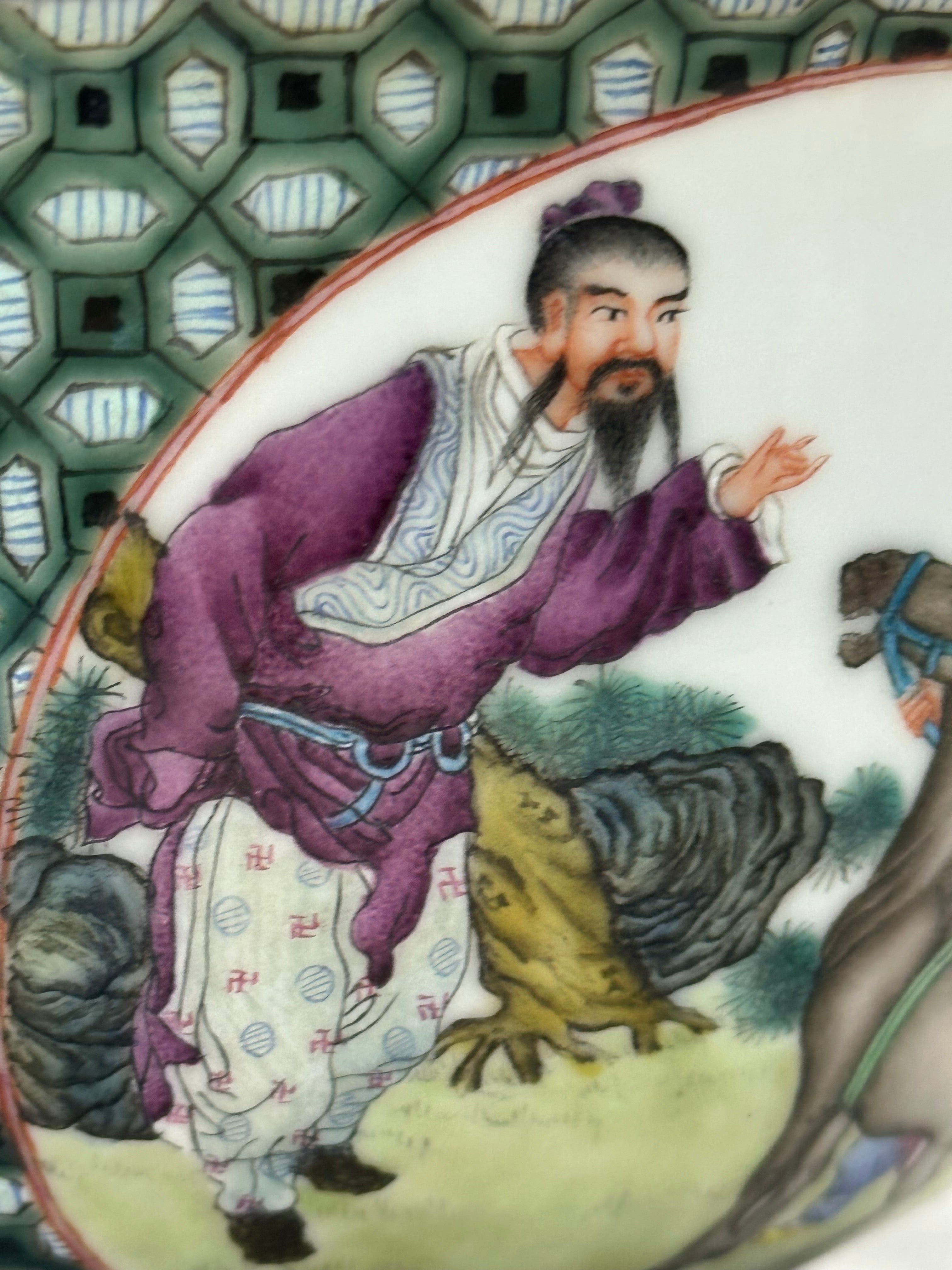 20th-Century Chinese Porcelain Figure & Zodiac Medallion Bowl – Green Honeycomb Enamel