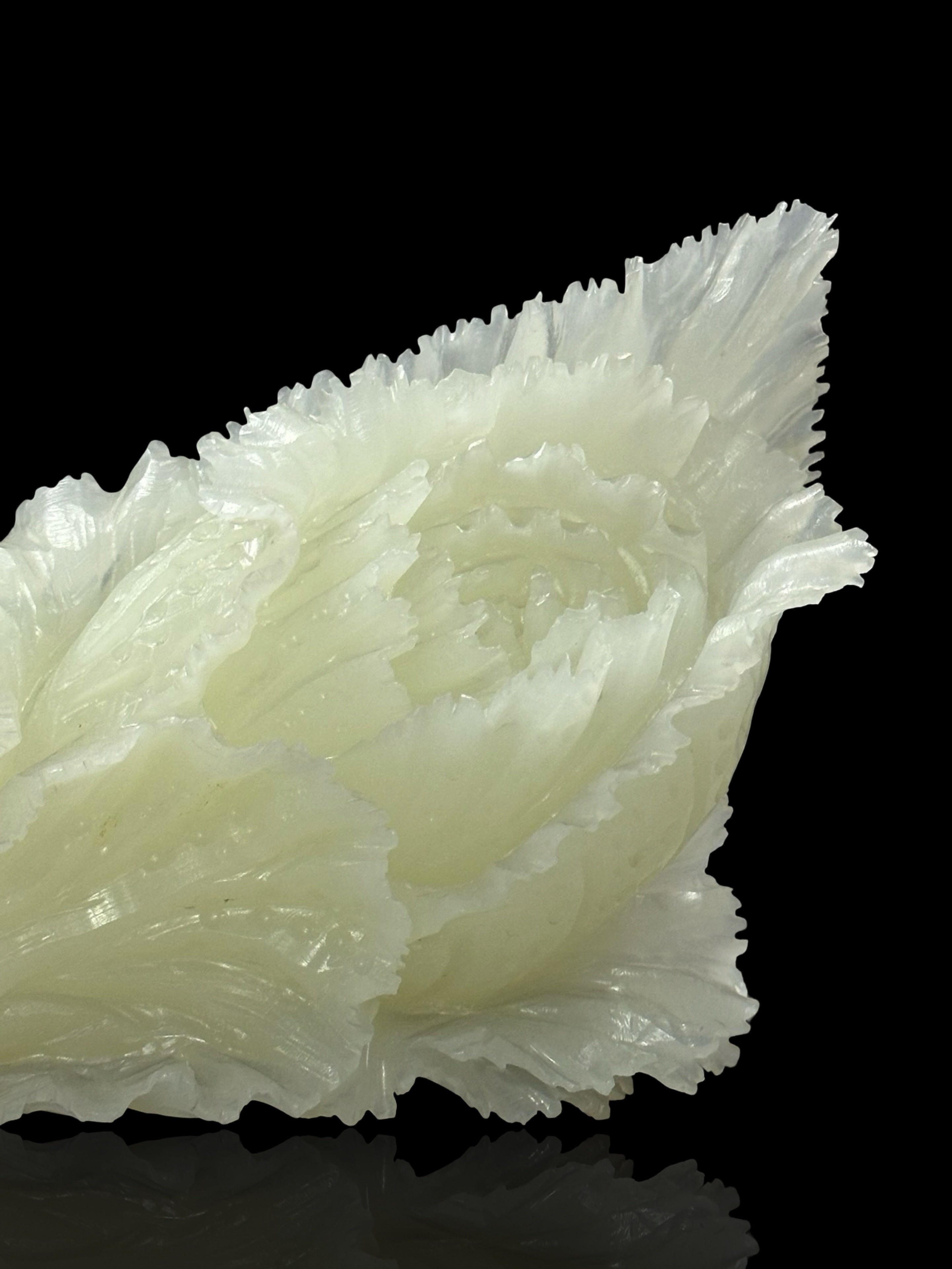 Oriental Translucent Stone Cabbage Sculpture – "Bai Cai" Prosperity Charm for Home & Office